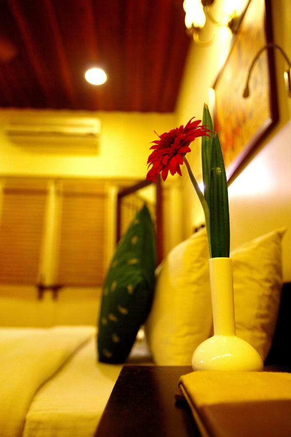 ที บังกะโล Kochi ภายนอก รูปภาพ